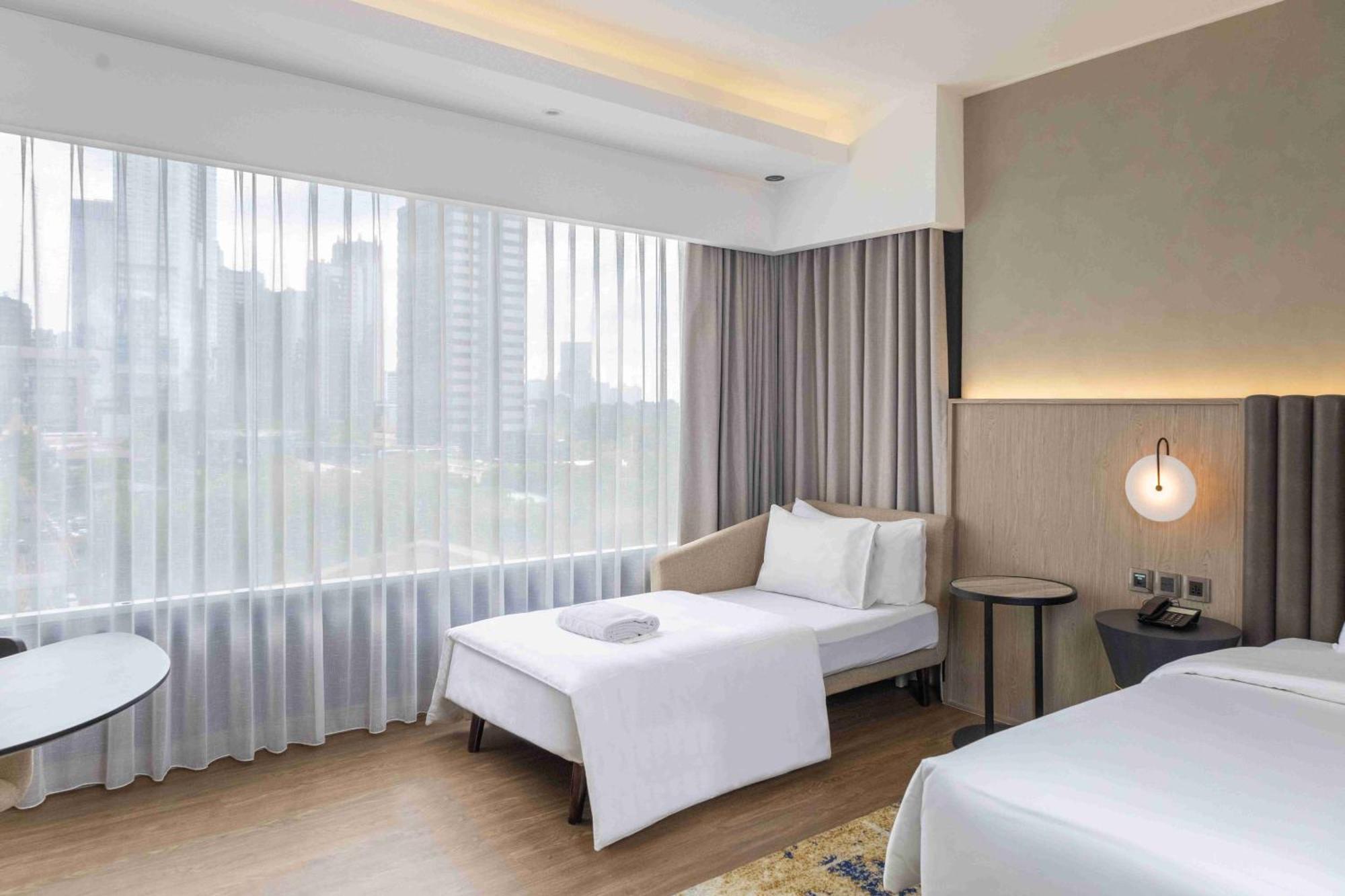 Mangkuluhur Artotel Suites Jacarta Exterior foto